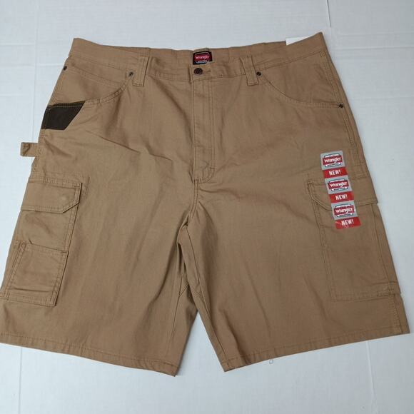 Wrangler Flex Cargo Shorts Men's Size 40 Brown Relaxed Fit - Picture 1 of 5